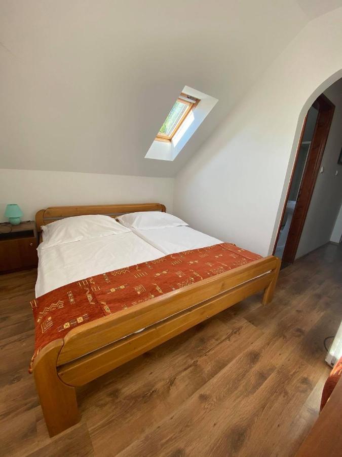 Bed and Breakfast Naphaz Panzio Tiszafüred Exterior foto
